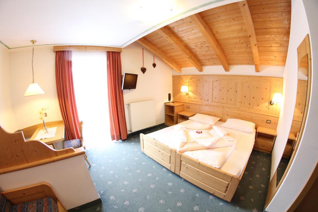 Hotel Val Selva di Val Gardena Room photo